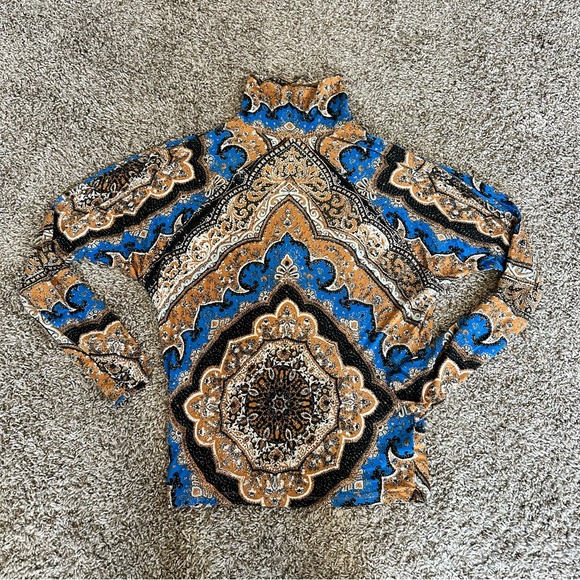 Free People Long Sleeve - Picture 2 of 8